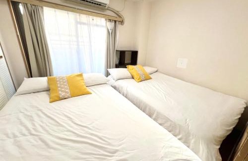 Naniwa Apartment | 8min walk from Namba Station for 4 people gran704
