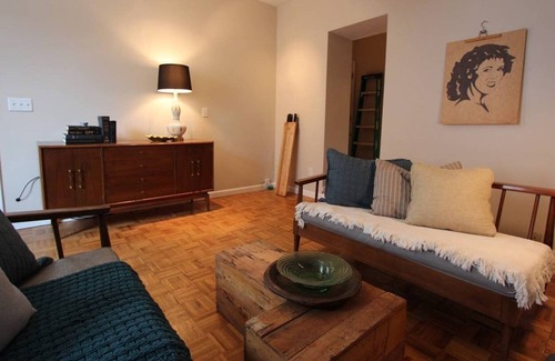 Soulard House | 8TH STREET ALLEY HOUSE - HISTORIC SOULARD