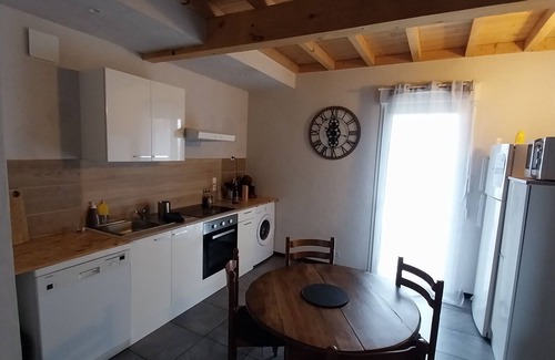 Beauteville Apartment | 9/10-PERSON GITE IN THE COUNTRYSIDE