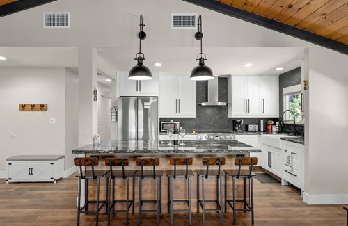 North Fork House | 9 Acre Mountain Escape with Game Room, Fire Pit, BBQ