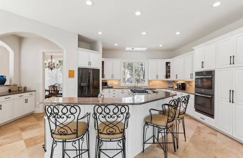 Beach Lagoon House | 9 Beach Lagoon ~ Luxury 6Br Private Home, 3rd Row from Sea Pines Beach!