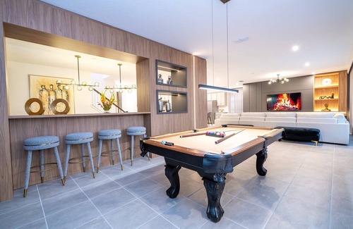 Florida Central Atlantic Coast Villa | 9 BED | 6 BATH High-End Villa GamesRoom