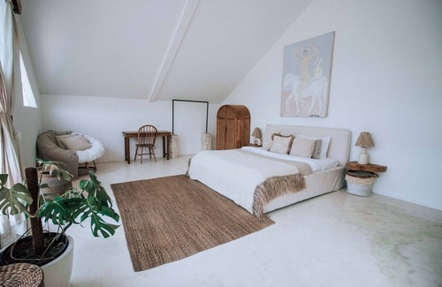 Padonan Hotel | 9 Bedroom Hotel Sages with Private Pool