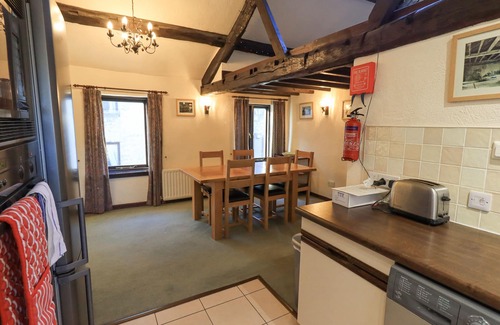 Kendal Apartment | 9 CAMDEN BUILDING, family friendly in Kendal