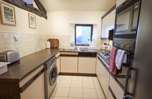 Kendal Apartment | 9 CAMDEN BUILDING, family friendly in Kendal