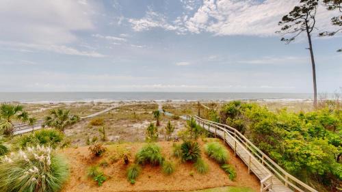 Palmetto Dunes House | 9 East Wind