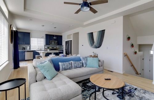 Aurora House | 9 Mi to Airport: Pet-Friendly Aurora Home w/Deck