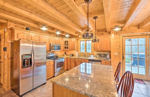 Carroll Cabin | 9 Mi to Bretton Woods: Carroll Log Cabin w/Deck