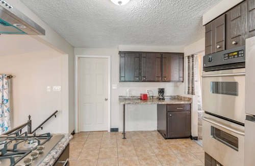 Cheektowaga House | 9 Mi to Dtwn Buffalo: Family Escape w/Fenced Yard