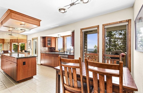 Tofte Cabin | 9 Min to Lutsen MTN/Amazing Views/Gourmet Kitchen
