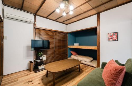 Fujitsuka Cho Apartment | 9 mins walk from Kawaramachi St Private rental MAX 6 people