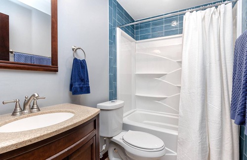 Palmetto House | (#9) Newly remodeled 5 bedroom house with heated pool near Anna Maria Island