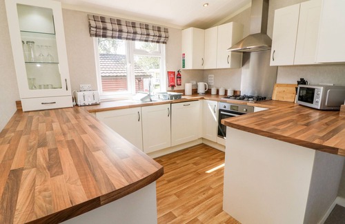 Fourstones Near Bentham Cottage | 9 PEN Y GHENT, family friendly, with a garden in Long Preston