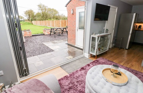Roch Cottage | 9 Pilgrims Way