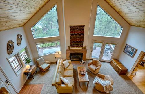 San Juan River Village House | 904 Harman Ave