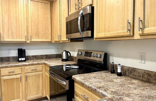Calabria Apartment | 9055 Resort Gem Condo-3 bed/2ba