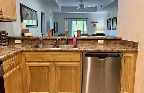 Calabria Apartment | 9055 Resort Gem Condo-3 bed/2ba