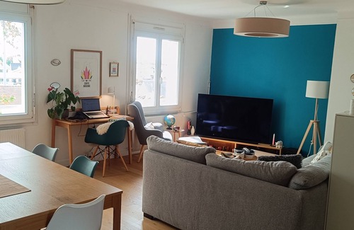 Houilles Apartment | 90m2 Rénové au Calme - 15 min de La Défense Arena