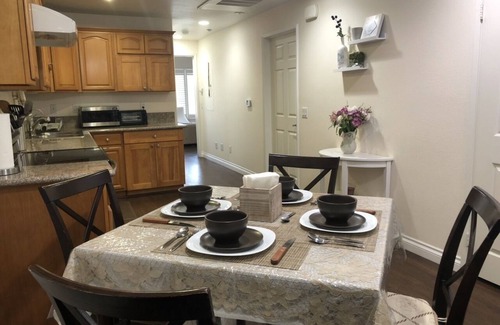 Alhambra Condo | 910 sqft, firm king + firm queen, 2 bath, inc. Parking, 1 block from Starbucks.