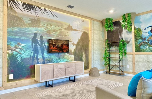 Four Corners House | 9246 - Spacious 7-Bedroom Home with Game Room, Sunny Pool & Large Outdoor Area