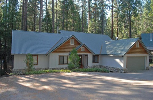 North Wawona House | 93 Doyles Mountain