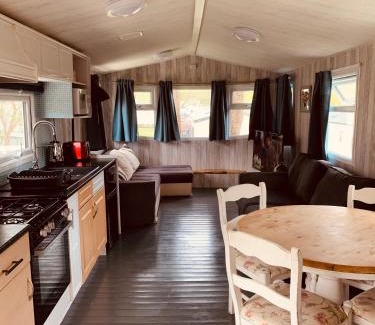 Newquay Apartment | 94 Newquay Bay Resort pet friendly