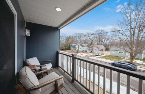 Traverse City House | 962 Townhouse 3BR Near Downtown Beaches and Wineries