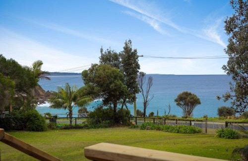 Dalmeny House | 98 Ocean Parade Rustic Log Cabin