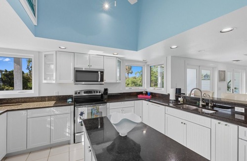 Boca Grande House | 9871 Gasparilla - 4 bedroom - Dog Friendly, Pool Home!