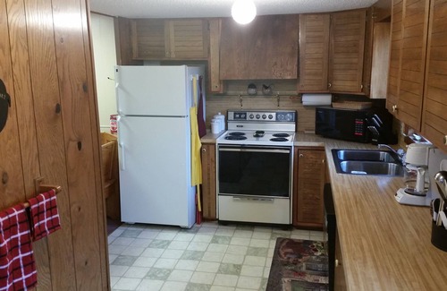 Shell Knob House | $99/night, Great View for Relaxation, Meals are wonderful outdoors on the deck.