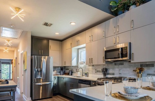 Lower Ninth Ward Apartment | 9th Ward Beauty- Make it Right Home Close to Qtr