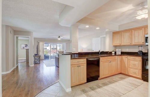 Royal Harbor Condo | A-1 - Waterfront Condo Near Naples Bay & Beaches