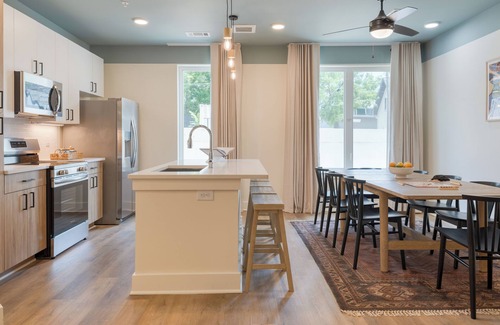 12 South Condo | A+ 12 South Stay | 3BR Suite at The Gilmore