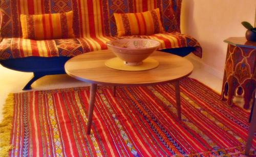 El Jadida Apartment | A 2 pas de la plage appartement cosy, confort, proche toutes commodités, Wifi haut débit, TV connectée, Netflix, Clim, Acte de mariage pour couple national