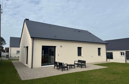 Saint-Julien-d'Asse House | A 2 pas de la plage