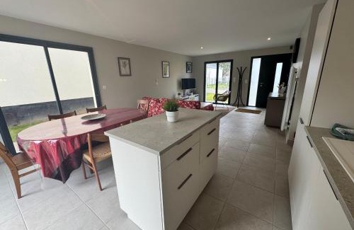 Saint-Julien-d'Asse House | A 2 pas de la plage