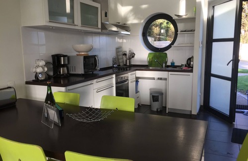 Ploumoguer House | A 2 steps from the GR34, a charming villa for resting! near the beach !