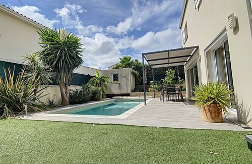 Pignan House | A 20 mn de la Plage et 15 mn de Montpellier, au Calme Maison Avec Piscine/jardin