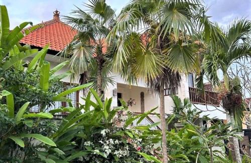 Kampial House | A 3 Bedrooms Lovely House in Nusa Dua