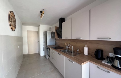 Sainte-Maxime City Centre Apartment | A 3 minutes de la plage et centre ville Appartement T3 4-6 personnes Wifi Garage