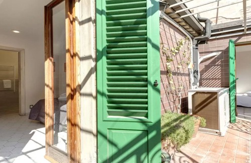 Santissima Annunziata Apartment | A 300m2 Florentine historic pearl close to Piazza del Duomo di Firenze