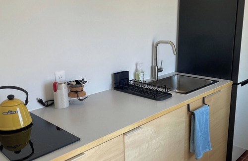 Kujukuri House | A 45 people terrace house type where you can st/Sambugun Chiba