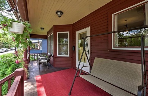 Bar Harbor House | A beautiful, 3 floored house that is 3,500 squared feet.