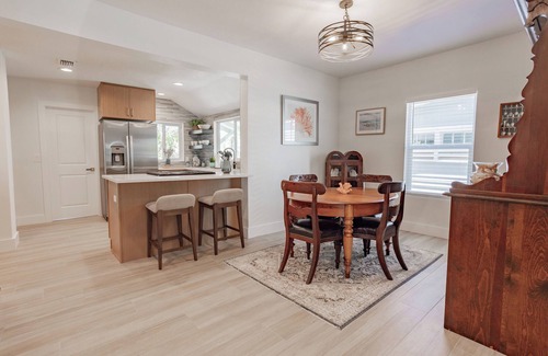 Historic District House | A Beautiful Bungalow in a Tropical Oasis!