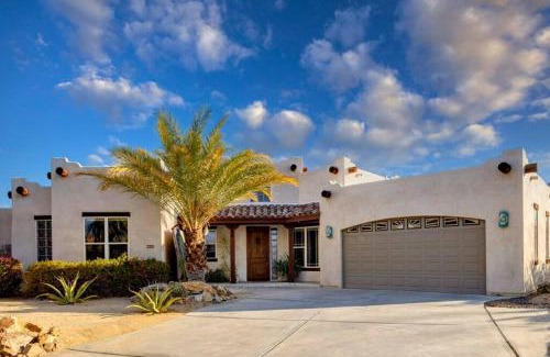 Palm Springs House | A Beautiful Desert Escape with Everything You Need