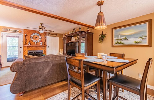 Saint Simons Island Condo | 😁A beautiful tropical retreat awaits you at this newly renovated paradise😁