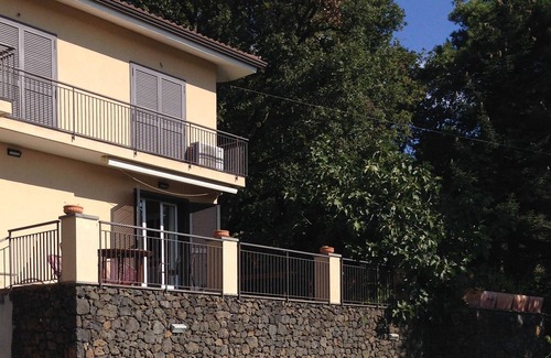 Nicolosi Villa | A beautiful villa with swimming poll by the Etna mountain.