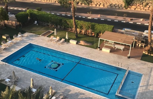 Eilat Apartment | A beautifully decorated 2bed/2bath w amazing views, balcony , pool, Gym.