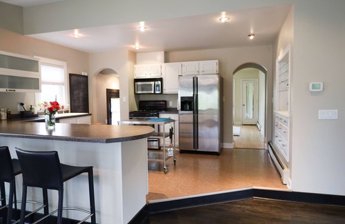 Marquette House | A Block from the Beach!