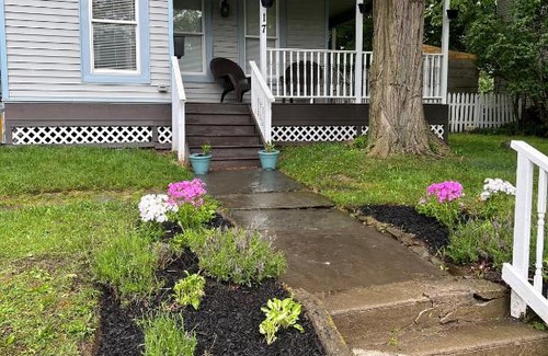 Oneonta House | A Bonnie Place